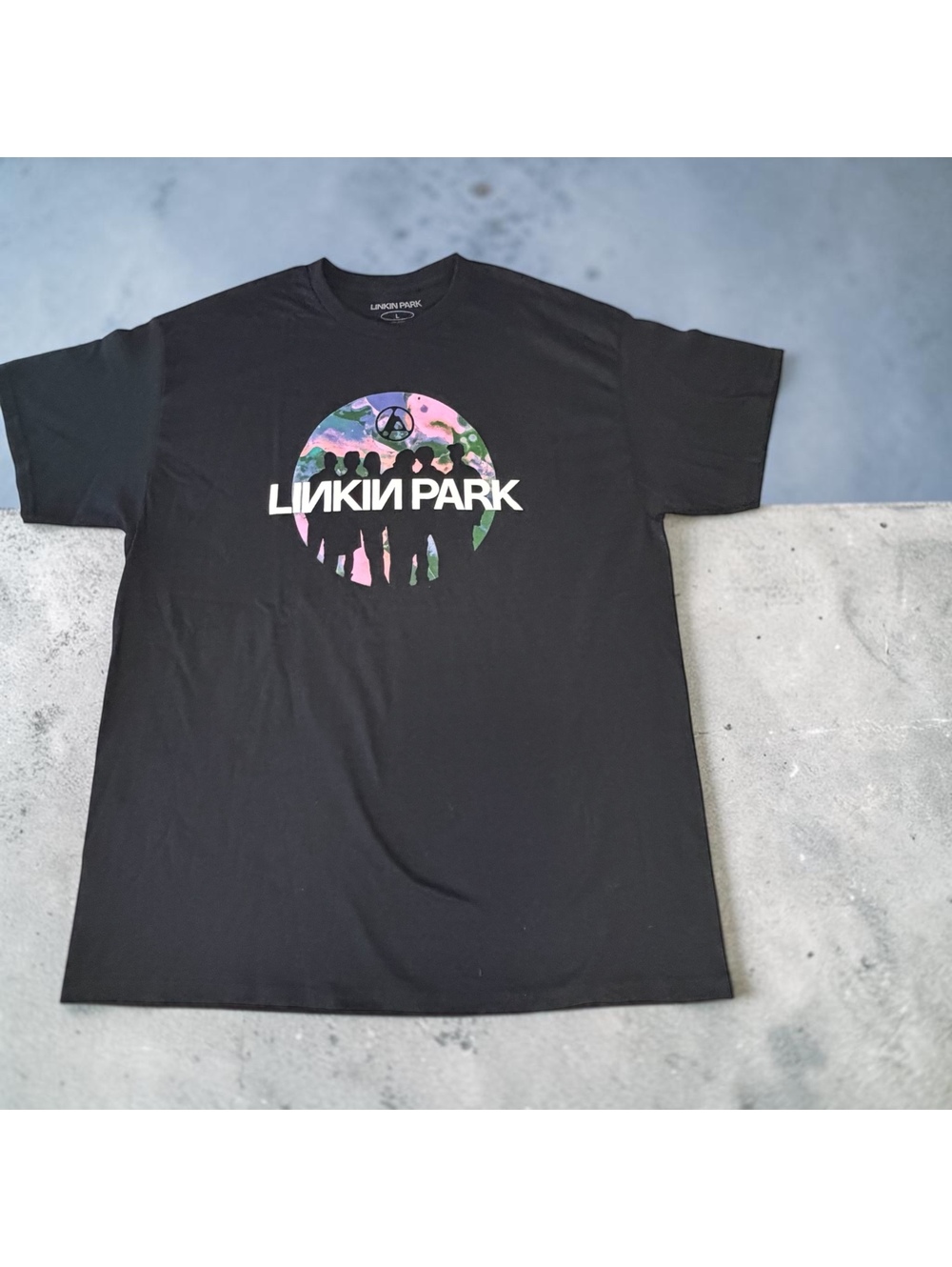 Linkin Park Silhouettes Graphic T-Shirt Size Large 100% Cotton